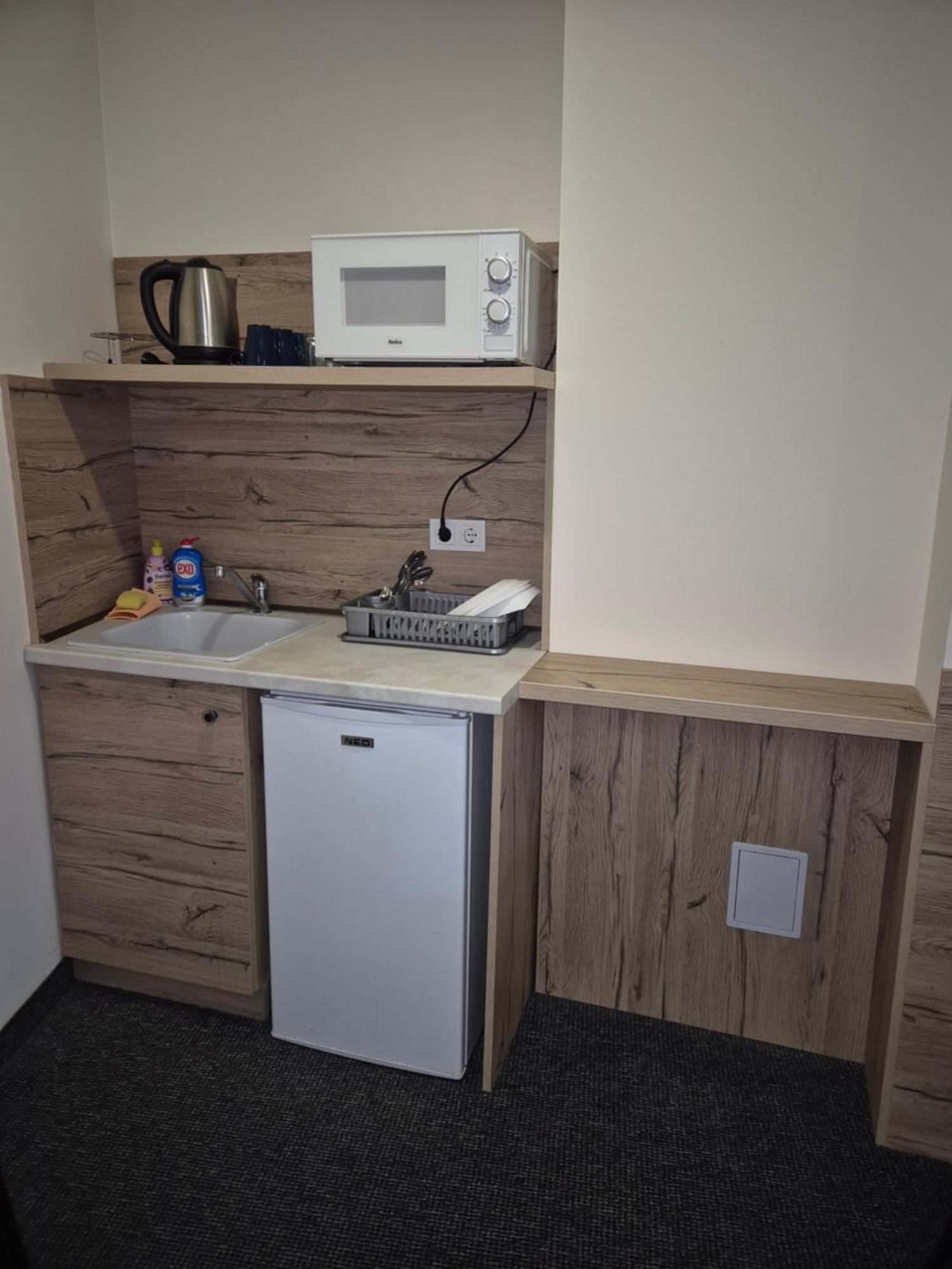 Стаи За Гости "Централ" Фамилни Стаи & Апартаменти Gabrovo Habitación foto